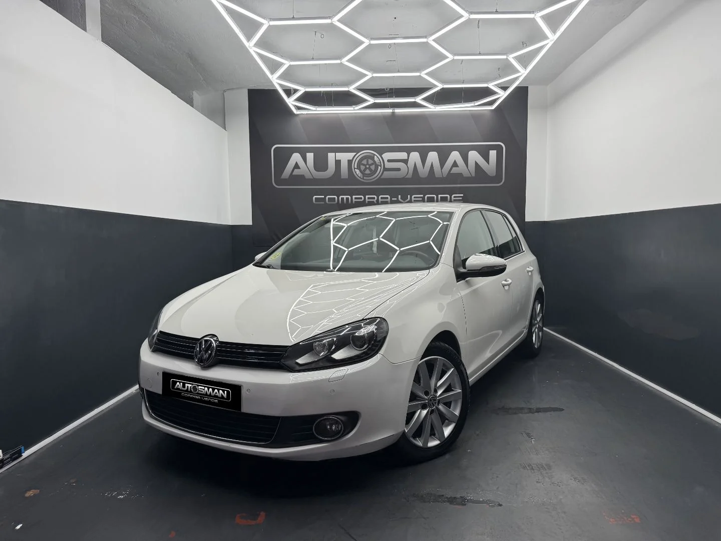 VOLKSWAGEN Golf 1.6 TDI DPF Sport 2011 Diésel